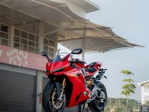Ducati Panigale V2 Terbaru Rilis di Indonesia, Awas Kaget Tahu Harganya!