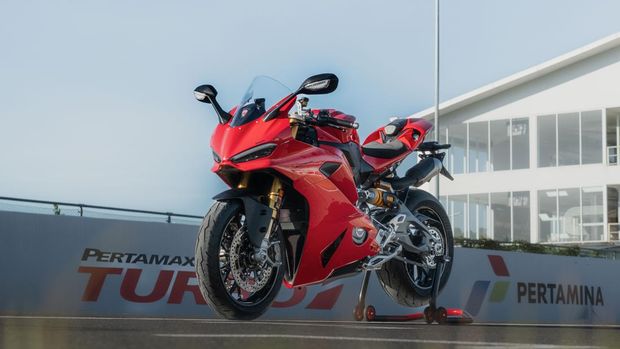 Ducati Panigale V4S