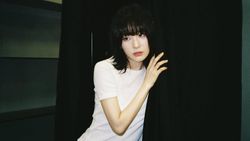 Mata-Bibir Irene & Seulgi di Teaser Comeback