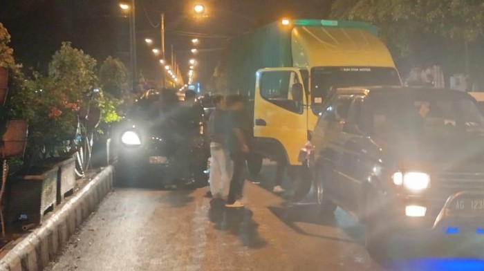 Kondisi kendaraan yang terlibat tabrakan beruntun di Kota Kediri