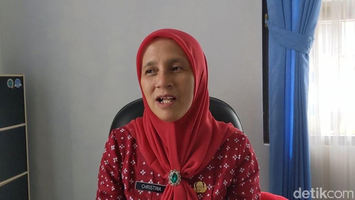 Kepala Dinas Sosial P3A Trenggalek Christina Ambarwati