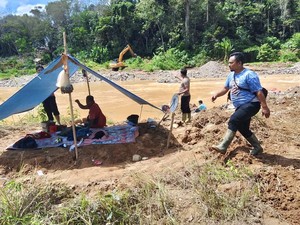 Pekerja Tambang Emas Ilegal di Bungo Kabur Saat Digerebek Polisi