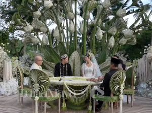 Video: Sederet Artis Hadiri Pernikahan Luna Maya-Maxime, Ada Raffi-Gigi