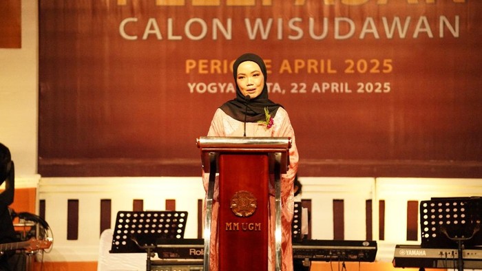 Mahasiswa Program International MBA FEB UGM, Oryza Novianingtyas (34), menjadi Wisudawan Terbaik MBA periode April 2025 dengan IPK 4,00.