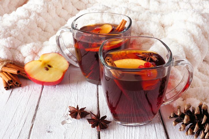 Teh Hitam Campur Buah Baik untuk Cegah Penuaan Dini