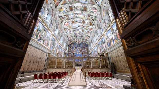 A view of the Sistine Chapel ahead of the conclave to elect the next pope at the Vatican, May 6, 2025. Vatican Media/Handout via REUTERS    THIS IMAGE HAS BEEN SUPPLIED BY A THIRD PARTY