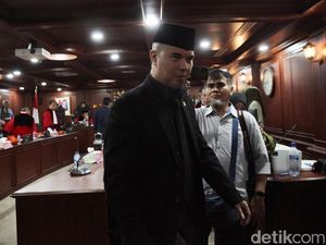 Demi Putri, Ahmad Dhani Lawan Ghibah di YouTube