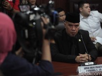 Video: Suasana Pemeriksaan Ahmad Dhani di MKD