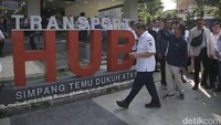 Gubernur DKI Jakarta, Pramono Anung, menyampaikan apresiasinya terkait peresmian fasilitas publik ini. Di sana juga Pramono sempat berkeliling dan mengecek fasilitas lengkap yang dimiliki oleh Artotel Simpang Temu. Sebagai informasi, Artotel Simpang Temu ini memiliki 90 kamar dengan tiga tipe berbeda. Mulai dari studio 25, studio 30, dan studio 35. Artotel Hub Simpang Temu juga memiliki fasilitas unggulan yakni rooftop yang menawarkan lanskap Kota Jakarta.  