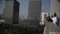 Artotel Hub Simpang Temu ini merupakan hasil kolaborasi Artotel Group dengan MRT Jakarta yang letaknya berada di Gedung Transport Hub Jalan Ps. Blora No. 24 lantai 12. Area tersebut merupakan kawasan transit oriented development (TOD) Dukuh Atas.  