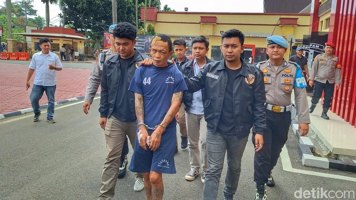 Pelaku penganiaya ayah tiri di Bandung