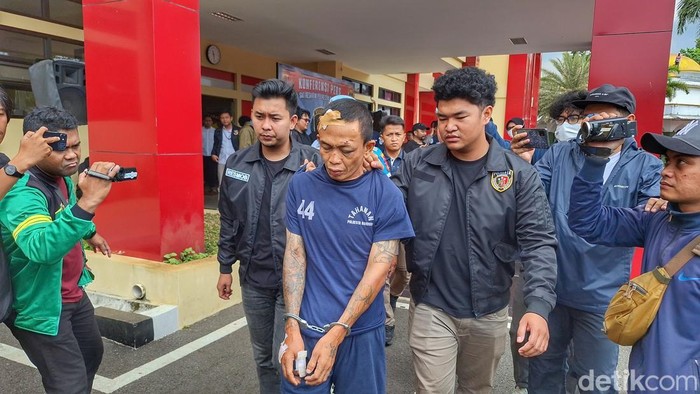 Pelaku penganiaya ayah tiri di Bandung