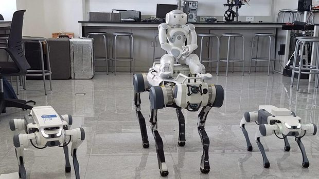Robot canggih dari ITS Robot anjing canggih dari ITS