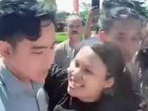 Aksi Nekat Emak-emak Kupang Nyeruduk Cium Gibran hingga Dihalau Paspampres