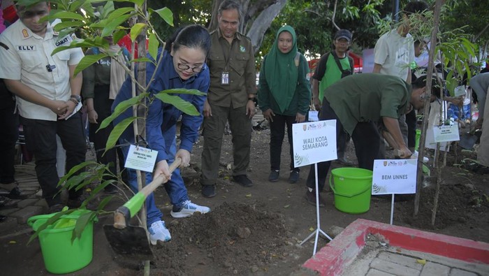 Wali Kota Semarang Agustina Wilujeng Pramestuti