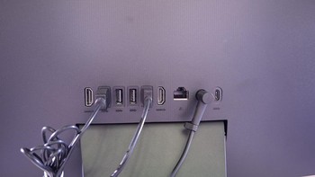 Begini tampilan belakangnya. Foto: Aisyah Kamaliah/detikINET