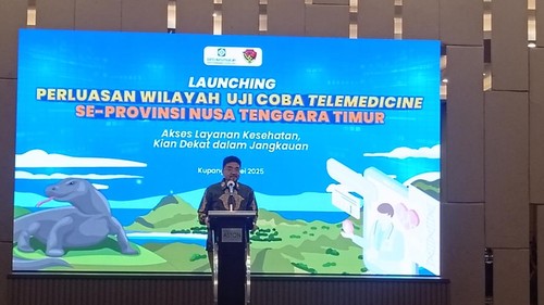 Direktur Perencanaan dan Pengembangan BPJS Kesehatan, Mahlil Ruby, saat peluncuran uji coba telemedisin di Kupang, NTT, Kamis (8/5/2025).