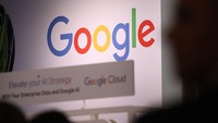Tidak hanya Google, induk perusahaan Facebook, Meta juga melakukan PHK terhadap sekitar 5% dari keseluruhan karyawan dengan kinerja terendah pada Januari 2025. Hal itu dilakukan sambil terus mempercepat perekrutan teknisi pembelajaran mesin. Getty Images/Sean Gallup