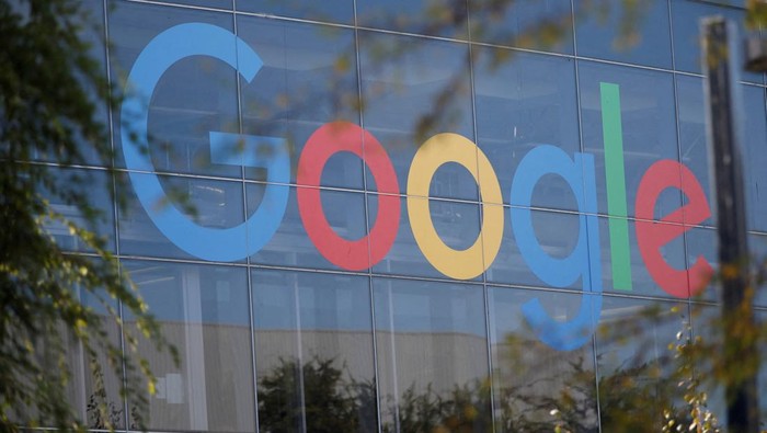 Google FILE PHOTO: A Google logo is seen at the company's headquarters in Mountain View, California, U.S., November 1, 2018. REUTERS/ Stephen Lam/File Photo
