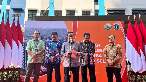 Gubernur DKI Jakarta, Pramono Anung meresmikan rumah susun sewa (Rusunawa) Jagakarsa di Jakarta Selatan. (Dok. Detikcom/Rumondang Naibaho)