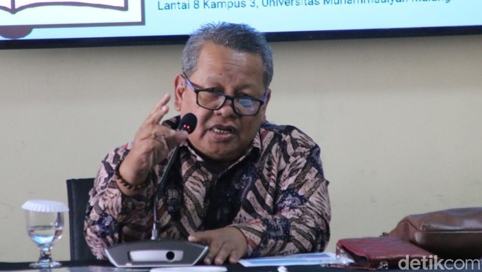 Guru Besar Ilmu Hukum Universitas Trunojoyo Madura (UTM) Prof. Dr. Deni Setya Bagus Yuherawan