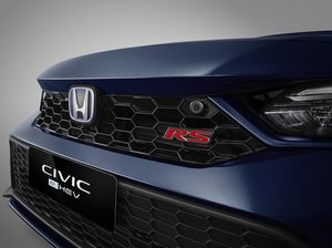 Spesifikasi Honda Civic RS Hybrid yang Harganya Rp 699 Juta
