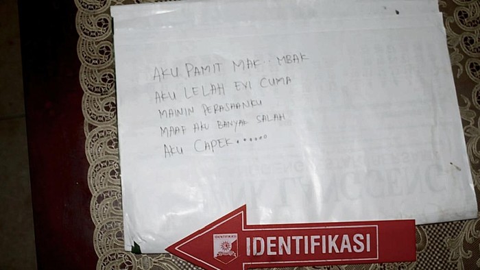 Isi pesan dari korban bunuh diri.