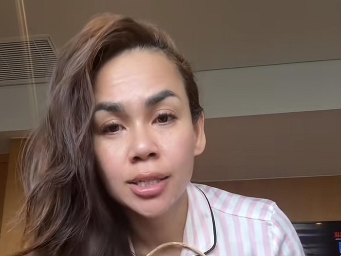 Isi souvenir pernikahan Luna Maya dan Maxime Bouttier