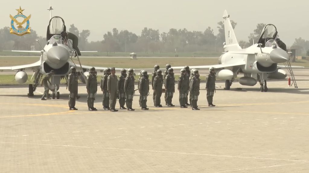 Jet Tempur buatan Chengdu Aircraft Corporation (CAC) J-10 milik Pakistan. Jet Tempur buatan Chengdu Aircraft Corporation (CAC) J-10 milik Pakistan. (Tangkapan Layar Youtube/Pakistan Air Force)