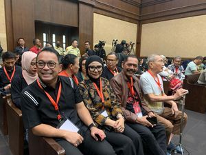 Video: Anggota Komisi III hingga FX Rudy Hadir di Sidang Hasto Kristiyanto