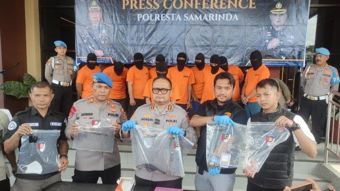 Kapolresta Samarinda Kombes Hendri Umar saat merilis kasus penembakan di THM Samarinda.