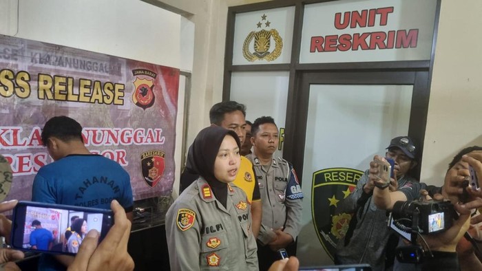 Kapolsek Klapanunggal AKP Silfi Adi Putri