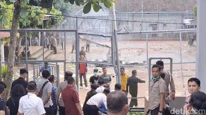 Kerusuhan di Lapas Narkotika Musi Rawas