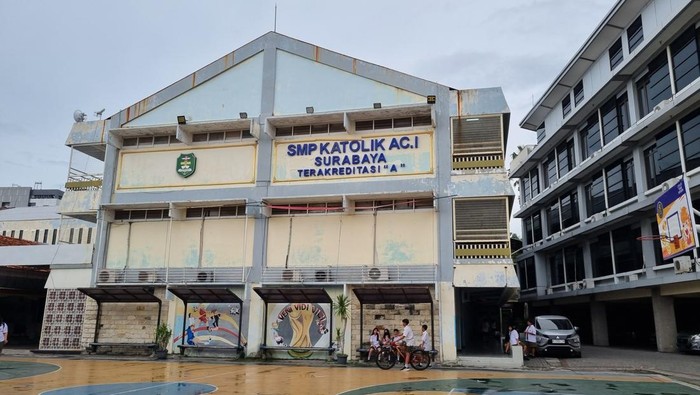 Kuasa hukum keluarga korban siswa SMP yang tersengat listrik di rooftop sekolah.
