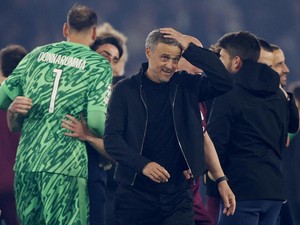 PSG Depak Tim Premier League Lagi, Enrique: Kami Liga Petani!