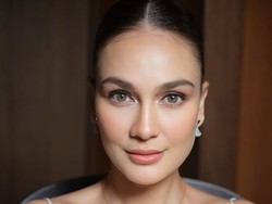 Detail Makeup Resepsi Luna Maya, Flawless Dengan Re-create Riasan Tahun 2006