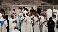Sementara itu, jamaah calon haji asal Indonesia dijadwalkan mulai memasuki Kota Makkah pada 11 Mei 2025 mendatang, setelah menyelesaikan rangkaian ibadah di Madinah.