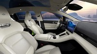 Interior JY Air benar-benar dibuat nyaman. Bahkan, produsen mengaku terinspirasi dari kabin bisnis di pesawat. JY Air menggunakan tuas persneling di balik roda kemudi dua jari-jari, bantalan pengisi daya ponsel berada di posisi tengah, dan jok sporty dengan sandaran kepala. Foto: Doc. Dongchedi