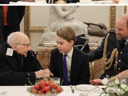 Foto Calon Raja Inggris yang Mulai Terlibat di Acara Formal di Usia 11