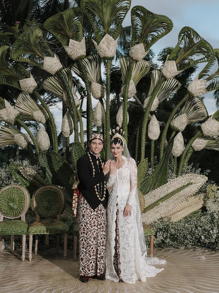 Pernikahan Luna Maya dan Maxime Pernikahan Luna Maya dan Maxime