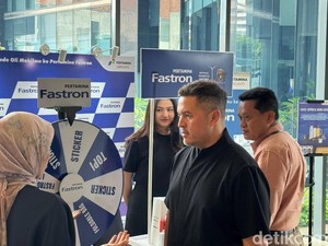 Biar Mobil Awet, Ini Rumus Ganti Oli Ala Rifat Sungkar