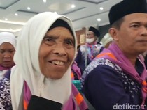 Video: Momen Keberangkatan 446 Calon Jemaah Haji Tasikmalaya
