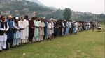 Momen Salat Jenazah untuk Korban Rudal India di Pakistan
