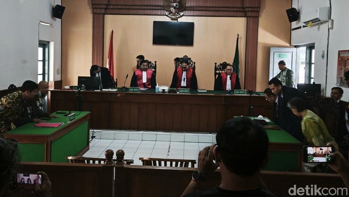 Sidang perkara gugatan wanprestasi esemka di Pengadilan Negeri Solo, Kamis (8/5/2025).