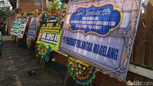 Suasana SD Islam Tahfidz Qur'an As Syafi'iyah di Cabean, Mendut, Mungkid, Kabupaten Magelang, Kamis (8/5/2025). Rombongan gurunya mengalami kecelakaan maut di Purworejo.