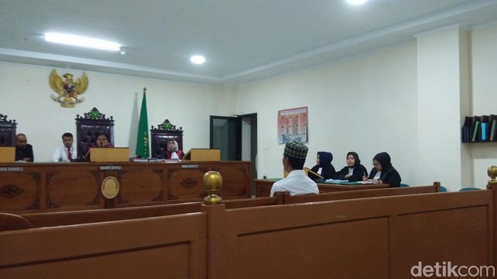 Syahruna dan Ambo Ala Saling Bantah soal Awal Mula Pembuatan Uang Palsu