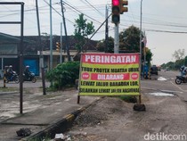 Protes Truk Urug Proyek, Warga Madiun Blokade Jalan Desa 2 Km