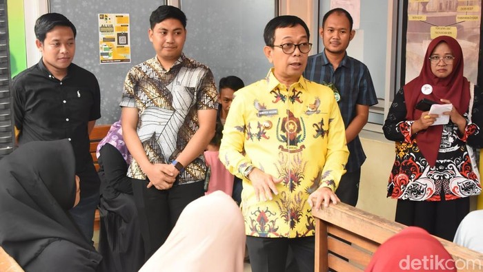 Bupati Soppeng Suwardi Haseng saat meninjau RSUD Latemmamala.