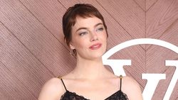 Emma Stone Kenang Saat Jadi Pacar Bareng Andrew Garfield: Istimewa!