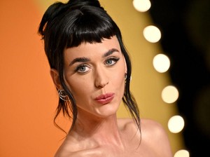 Katy Perry Buka Suara Soal Asmara dengan Justin Trudeau saat Konser di London